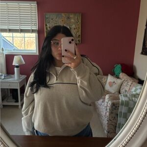 Izod Cream and Blue Pullover